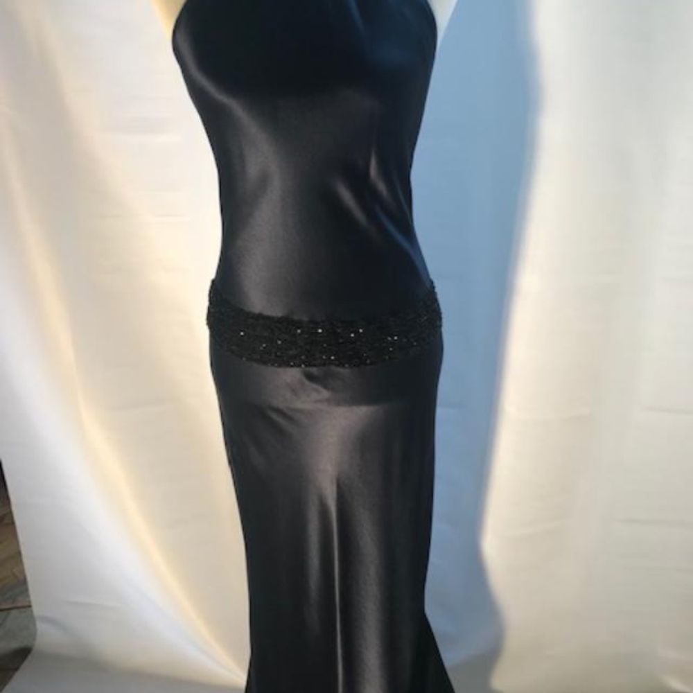 Vera Wang formal gown